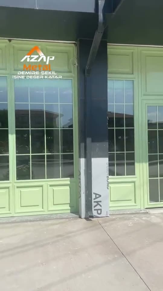Tasarım metal kapı