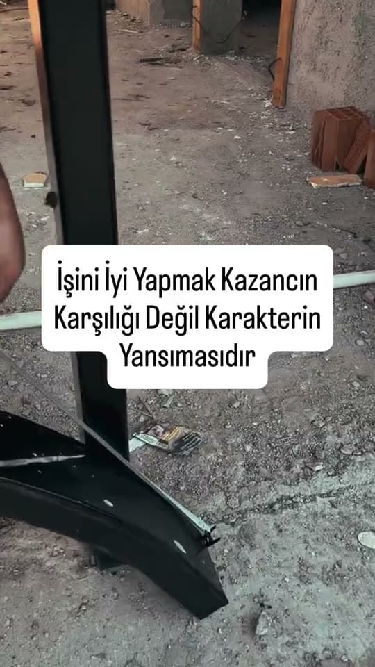 Kemerli demir konstrüksiyon
